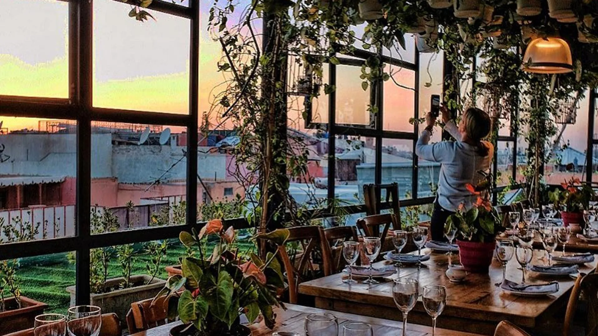 An elegant, modern restaurant in Marrakech's new city.